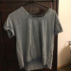 Light blue cloth & stone tee